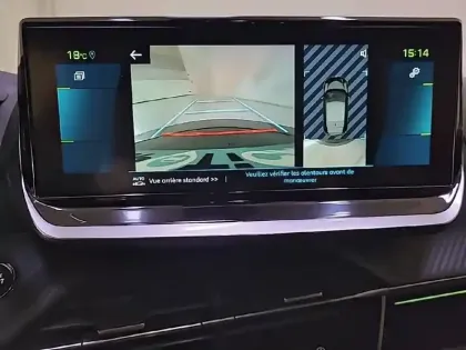 Photo 19 Peugeot 208  Electrique 50 kWh 136ch