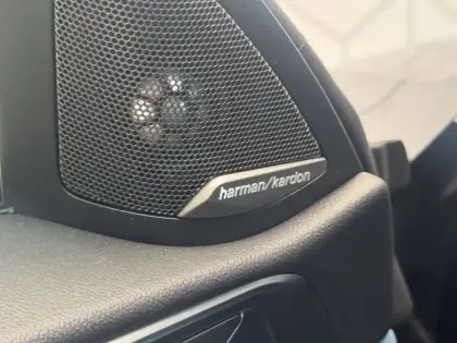 Photo 32 BMW Serie 4 M4 Competition 510 ch BVA8