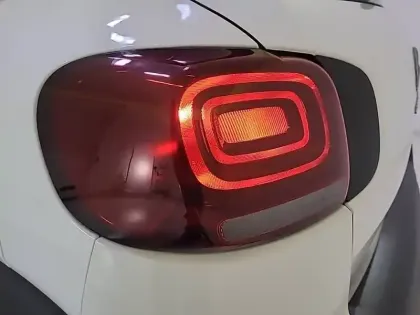 Photo 39 Citroën C3 Aircross  PureTech 110 S&S BVM6