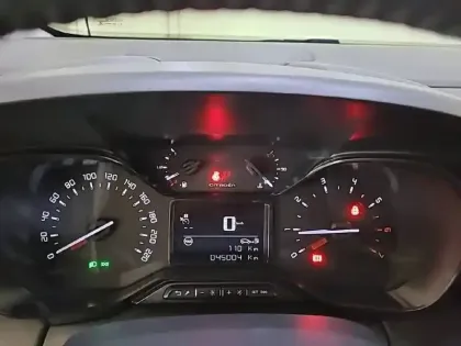 Photo 32 Citroën C3 Aircross  PureTech 110 S&S BVM6