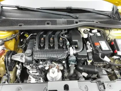 Photo 14 Peugeot 208  PureTech 75 S&S BVM5