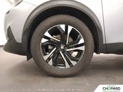 Photo 22 Peugeot 2008  PureTech 100 S&S BVM6