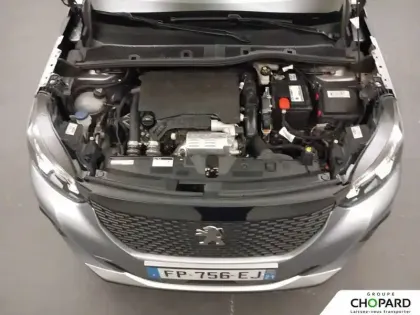 Photo 23 Peugeot 2008  PureTech 100 S&S BVM6