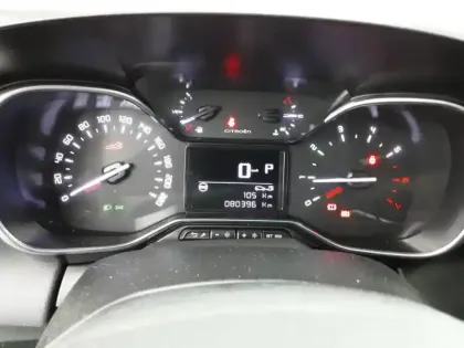 Photo 26 Citroën C3 Aircross  PureTech 130 S&S EAT6