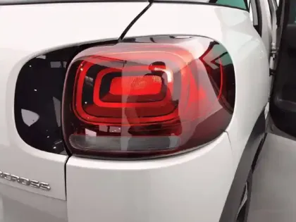 Photo 33 Citroën C3 Aircross  PureTech 130 S&S EAT6