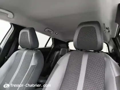 Photo 24 Peugeot 2008  Electrique 136 ch Active