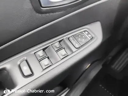 Photo 19 Renault Captur  TCe 130 FAP Intens