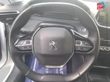 Photo 11 Peugeot 208  e- 136ch Active