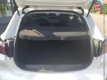 Photo 13 Peugeot 208  e- 136ch Active