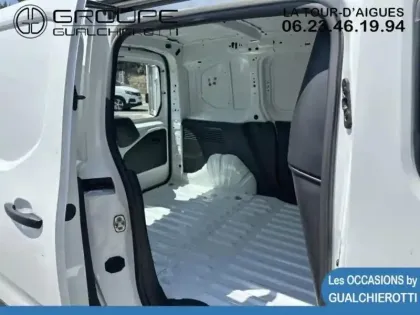 Photo 24 Citroën Berlingo  Van M 650kg BlueHDi 100 S&S Club BVM5