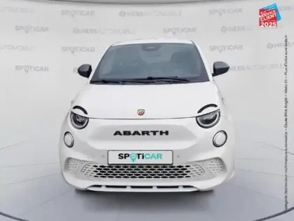 Photo 1 Abarth 500  e 155ch 42kWh Pack 4cv