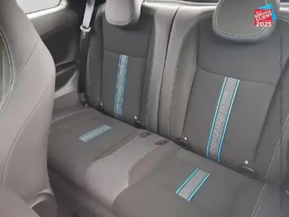 Photo 10 Abarth 500  e 155ch 42kWh Pack 4cv