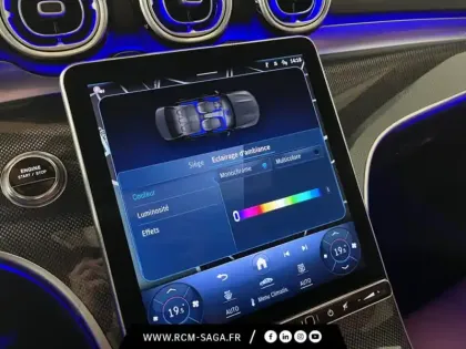 Photo 13 Mercedes Classe C Gén. V (W206) Ph1 AMG Line + 4