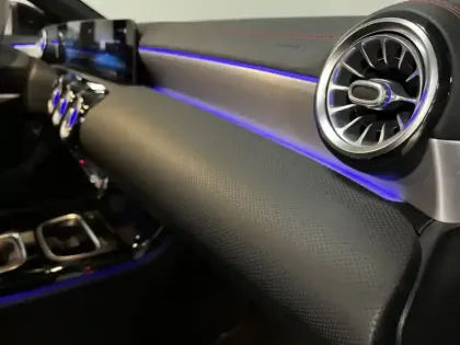 Photo 23 Mercedes CLA 180 d AMG Line