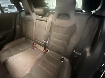 Photo 13 Mercedes CLA 180 d AMG Line