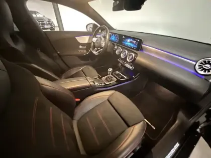 Photo 6 Mercedes CLA 180 d AMG Line