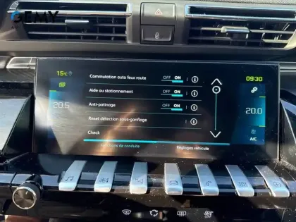 Photo 18 Peugeot 508  SW Hybrid 225 e-EAT8