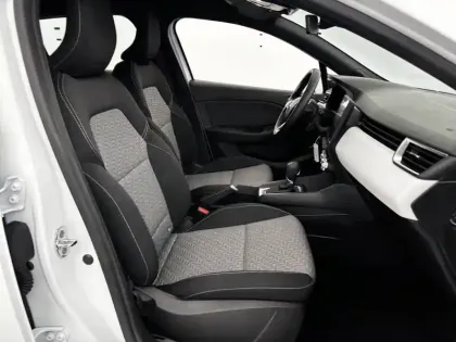 Photo 13 Renault Clio  E-Tech 140 - 21N