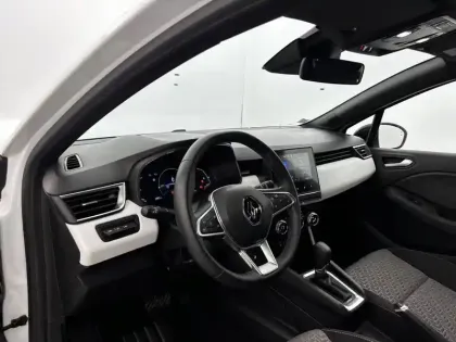 Photo 9 Renault Clio  E-Tech 140 - 21N