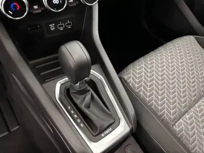 Photo 12 Renault Clio  E-Tech 140 - 21N