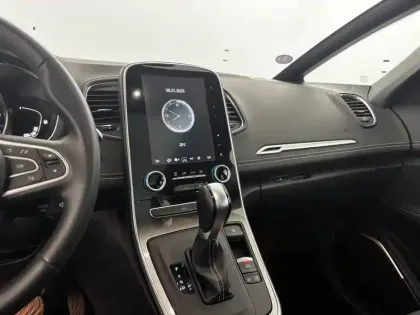 Photo 11 Renault Grand Scenic  TCe 140 EDC