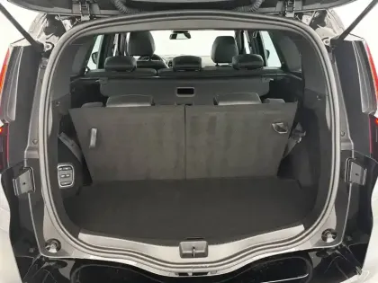 Photo 17 Renault Grand Scenic  TCe 140 EDC