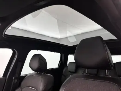 Photo 20 Renault Grand Scenic  TCe 140 EDC