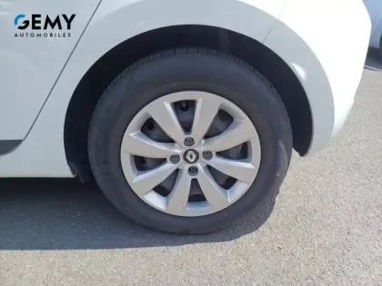 Photo 10 Renault Clio  SCe 65 - 21