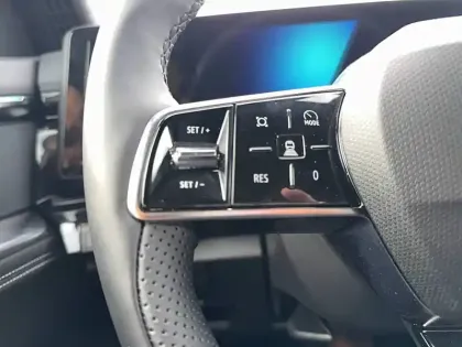 Photo 20 Renault Rafale  E-Tech full hybrid 200