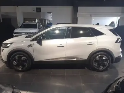 Photo 1 Renault Symbioz  E-Tech full hybrid 145