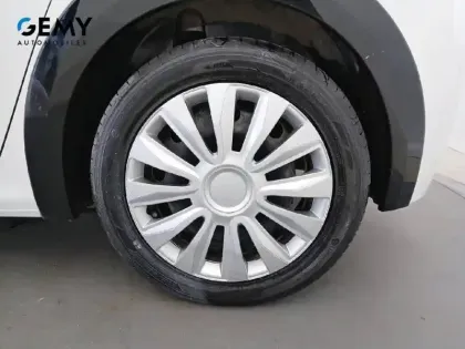 Photo 10 Peugeot 208  Electrique 50 kWh 136ch