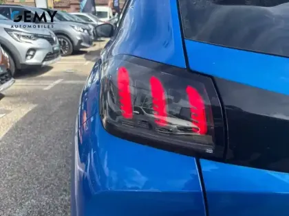 Photo 17 Peugeot 208  PureTech 100 S&S EAT8