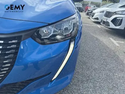 Photo 14 Peugeot 208  PureTech 100 S&S EAT8