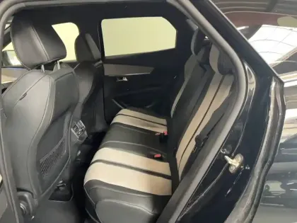 Photo 17 Peugeot 3008  Hybrid 225 e-EAT8