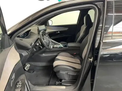 Photo 8 Peugeot 3008  Hybrid 225 e-EAT8