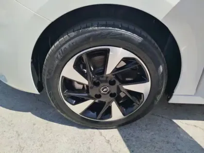 Photo 10 Opel Corsa  Electrique 136 ch & Batterie 50 kw/h