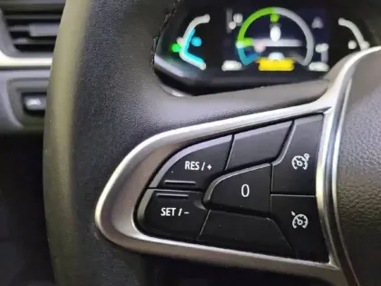 Photo 26 Renault Captur  E-Tech 145 - 21