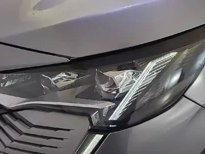 Photo 15 Peugeot 3008  Puretech 130ch S&S EAT8