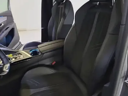 Photo 10 Peugeot 3008  Puretech 130ch S&S EAT8