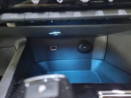 Photo 25 Peugeot 3008  Puretech 130ch S&S EAT8