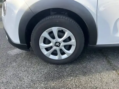 Photo 12 Citroën C3  PureTech 83 ch BVM5