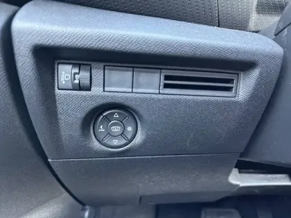 Photo 25 Citroën C4  BlueHDi 130 EAT8