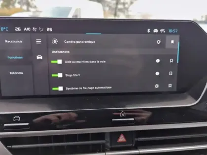 Photo 22 Citroën C4  Hybride 136 e-DCS6