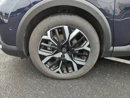 Photo 12 Citroën C4  Hybride 136 e-DCS6