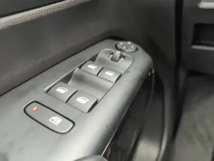 Photo 17 Citroën C5 aircross  Hybride 145 e-DCS6