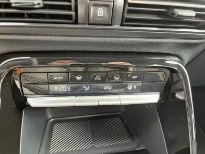 Photo 18 Citroën C3 Aircross e- 113 autonomie confort