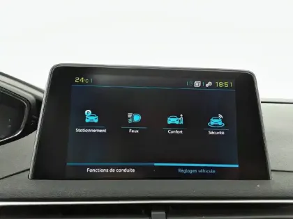 Photo 65 Peugeot 3008  Hybrid4 300 e-EAT8