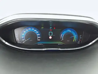 Photo 47 Peugeot 3008  Hybrid4 300 e-EAT8