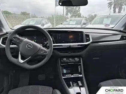 Photo 57 Opel Grandland  1.2 Turbo Hybrid 136 ch e-DCT6