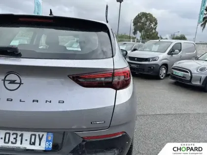 Photo 45 Opel Grandland  1.2 Turbo Hybrid 136 ch e-DCT6